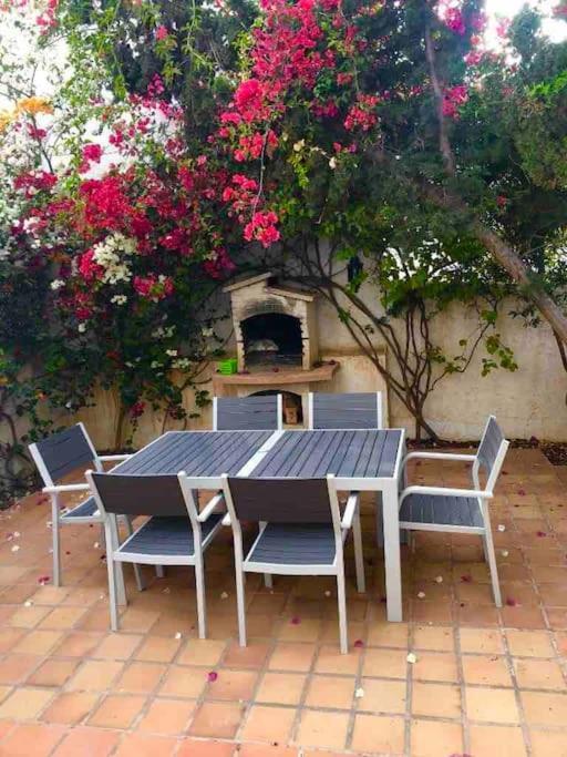 Three Bedroom House By The Sea Agua Amarga  Exterior photo
